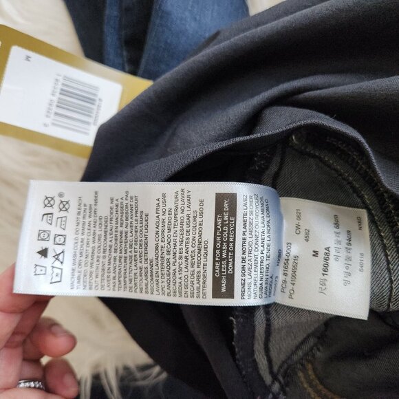 Signature Levi Strauss Gold‎ Label Maternity Bootcut Jeans Medium 31" Inseam NWT - Picture 11 of 14